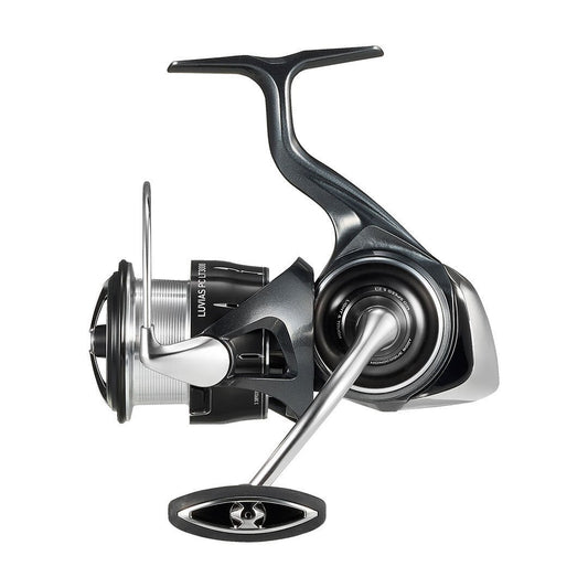 Daiwa Luvias 24 LT 3000 PC Spin Olta Makinesi