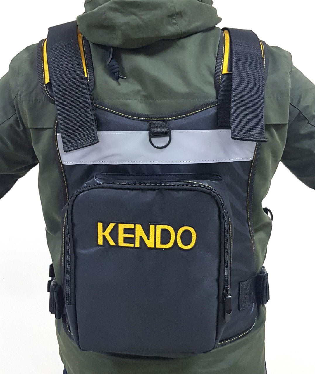Kendo Spin Yeleği 2 Küçük Kutulu Batmaz